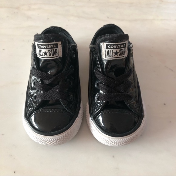 CONVERSE chuck taylors ALL STARS baby toddler lace-up patent black sneakers - Picture 2 of 7